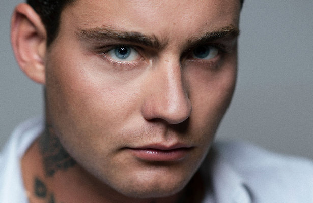 Douwe Bob deelt verdrietig nieuws