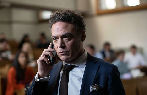 Fedja van Huêt in De F*ckulteit