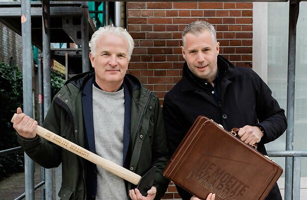 Bob Sikkes en Tijl Beckand voor De Moeite Waard?!