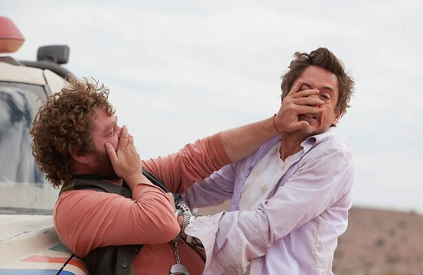 Robert Downey Jr. en Zach Galifianakis in Due Date