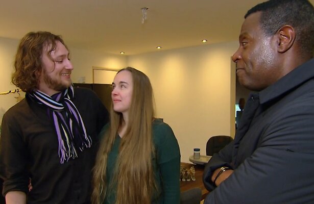 Marc, Fenneke en John Williams in Help Mijn Man Is Klusser