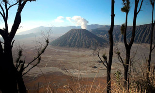 Java - Im Schatten der Vulkane