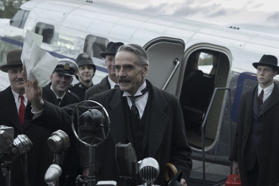 Munich - The Edge of War