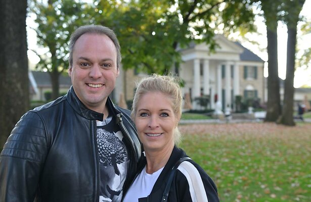 Frans en Mariska Bauer gaan interviewen. 