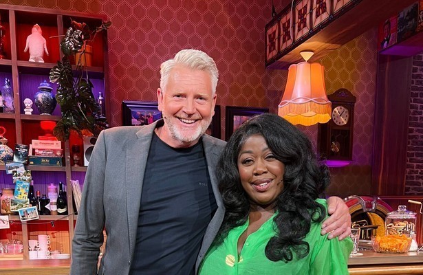 Sybrand Niessen & Berget Lewis (MAX PubQuiz)