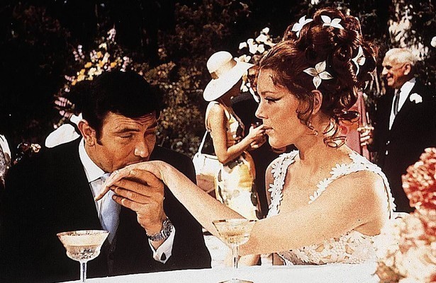 George Lazenby en Diana Rigg in On Her Majesty's Secret Service