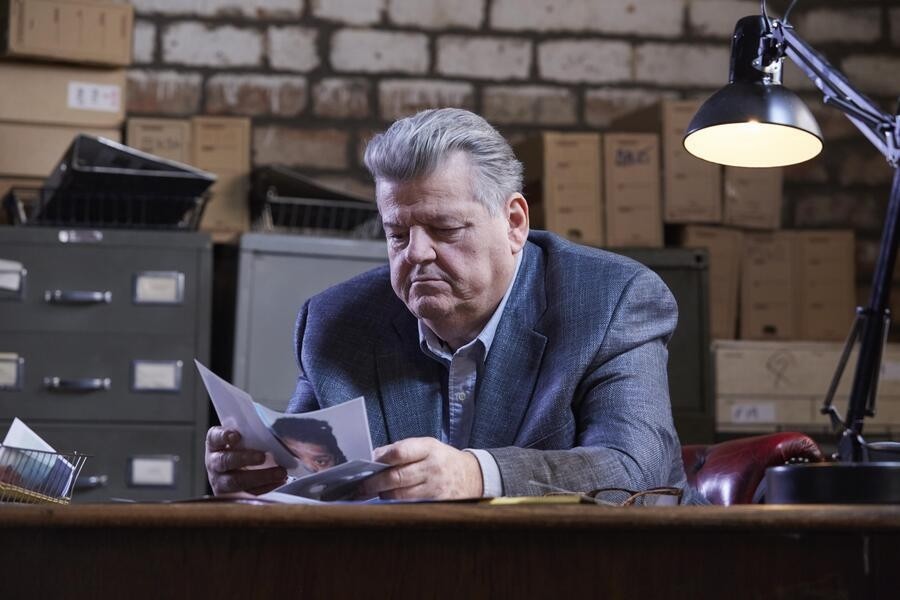 Robbie Coltrane's critical evidence