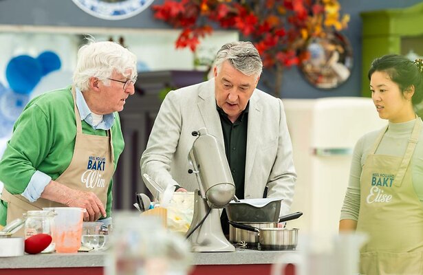 Robèrt van Beckhoven met Wim (82) in Heel Holland Bakt