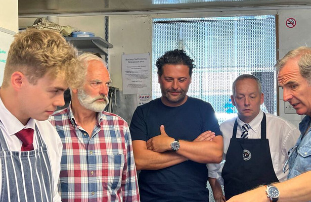 Signed: Robson Green's Weekend Escapes