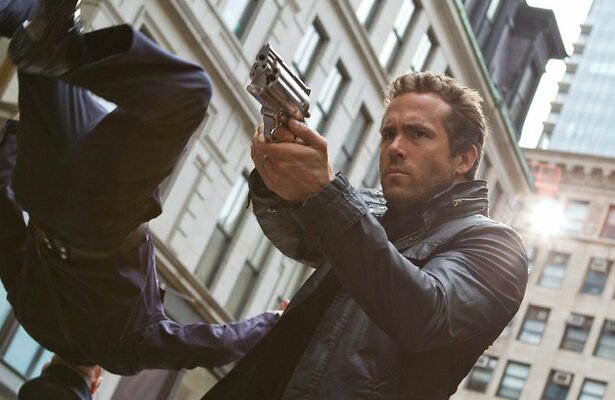 Ryan Reynolds in R.I.P.D.