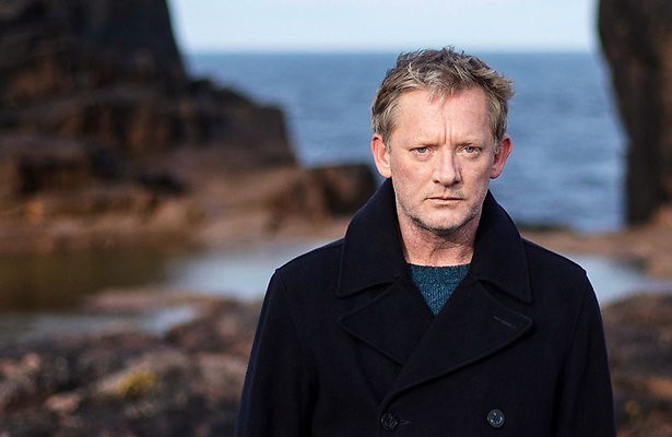 Douglas Henshall