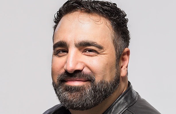 Sinan Can kocht url www.watgaatsinandoen.nl