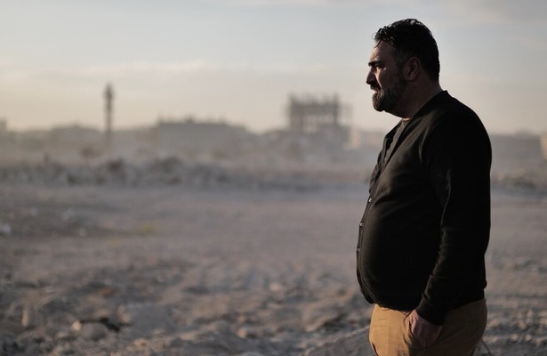 Sinan Can in Sinan op Zoek naar het Paradijs