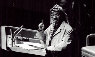 Terror, Tote, Völkerfreundschaft