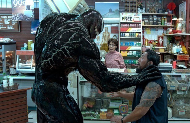 Still uit Venom