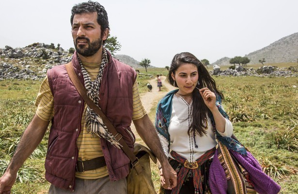 Feyyaz Duman en Halima Ilter in Zagros