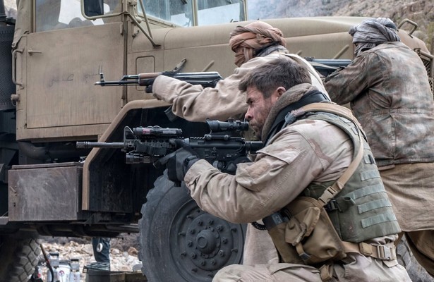 Chris Hemsworth in 12 Strong