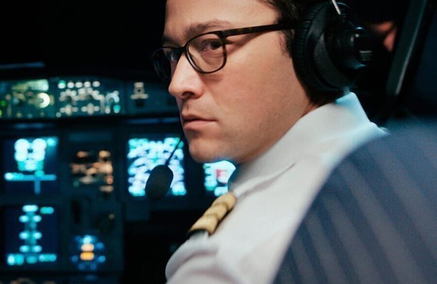 Joseph Gordon-Levitt in 7500