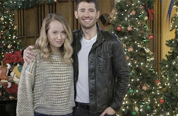 A Royal Queens Christmas