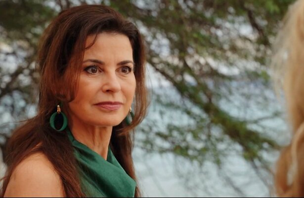 Caroline de Bruijn als Janine in GTST