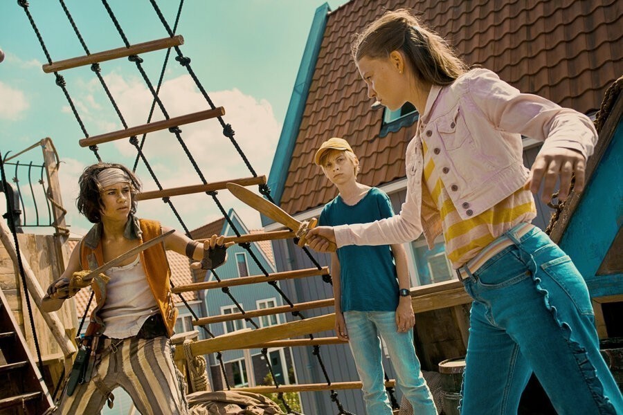 De piraten van hiernaast