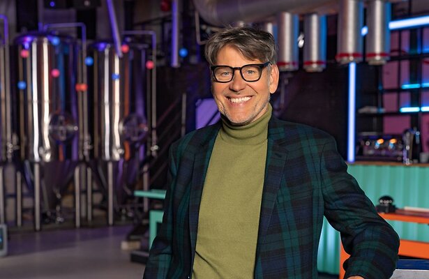 Erik van der Hoff voor De Grote Muziekquiz