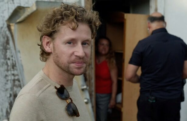 Ewout Genemans in Ewout: Op Zoek naar Vermiste Personen