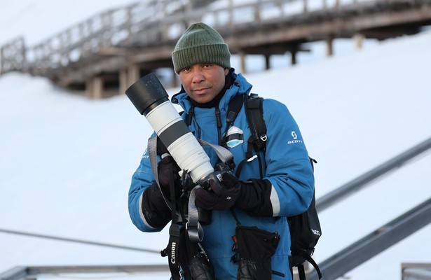 Humberto Tan voor Gelukkig Hebben We de Foto's Nog!