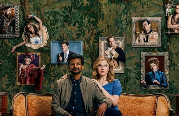 Rose McIver en Utkarsh Ambudkar in Ghosts