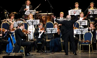 Háry János | Viennese musical clock