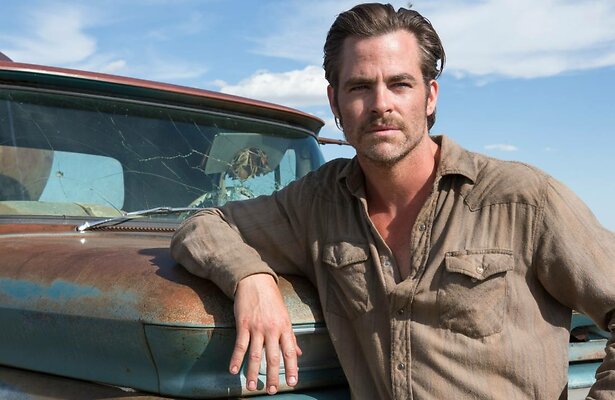 Chris Pine in Hell or High Water