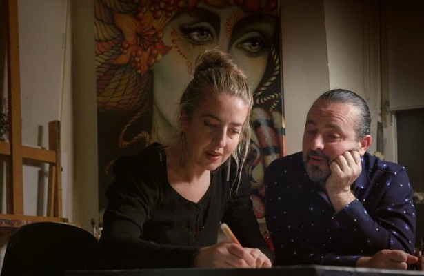 Scarlet en Jade Finch in Be the Fool