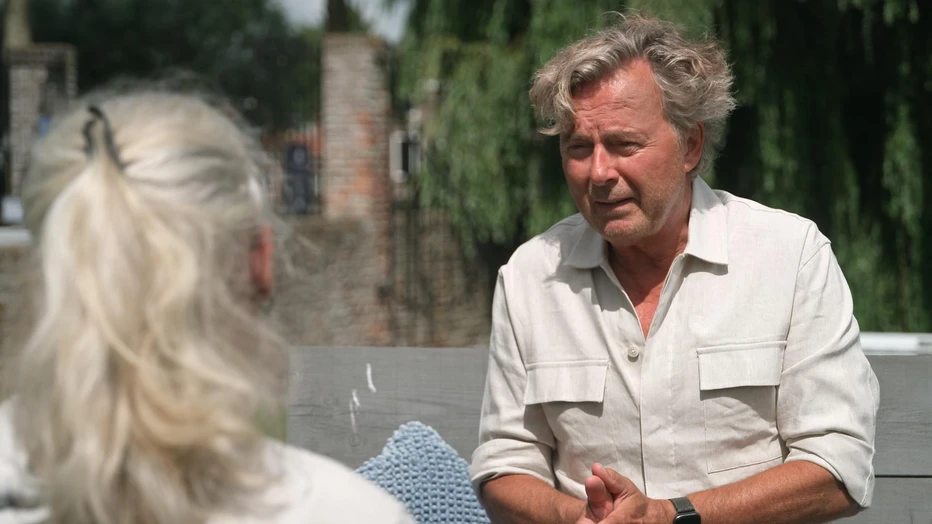 Bert van Leeuwen heeft nog een paar ruzies te sussen in slot Het Familiediner