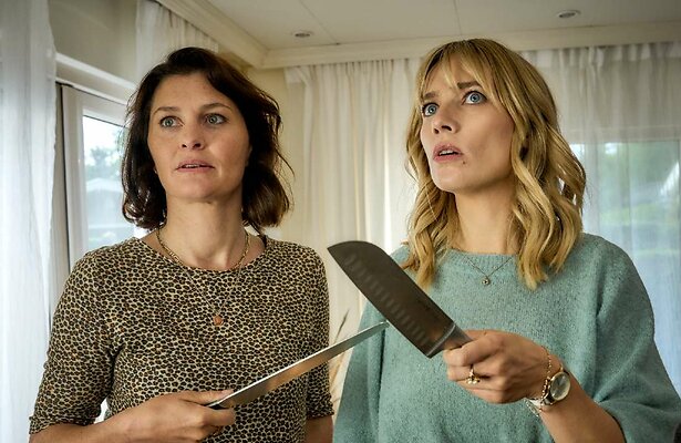 Fockeline Ouwerkerk en Jennifer Hoffman 