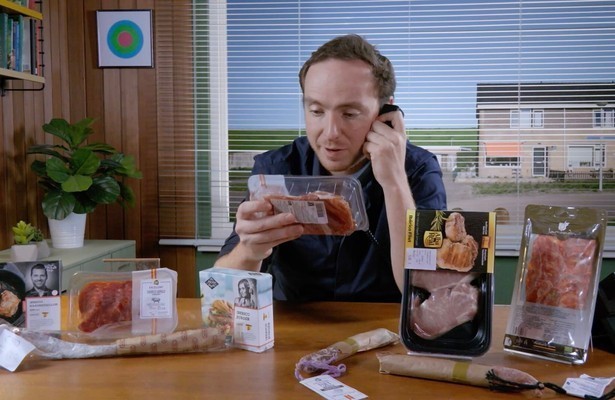 Pieter van Hulst voor Keuringsdienst van Waarde