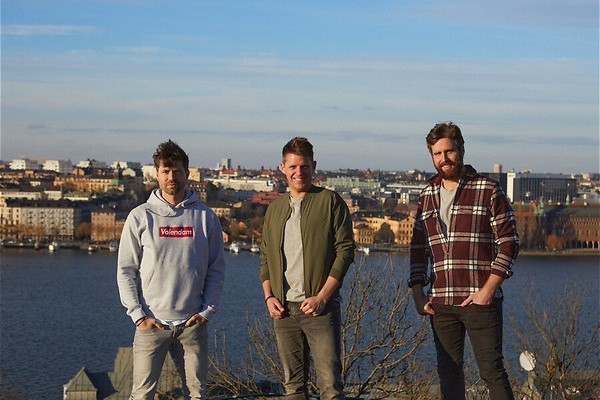 Nick, Simon & Kees duiken in verleden van Anni-Frid