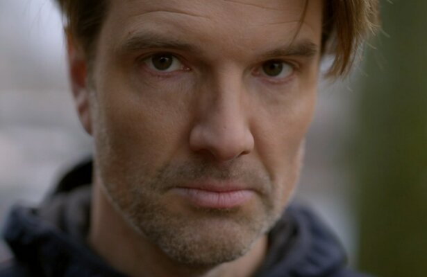 Bas Muijs als Stefano Sanders in GTST