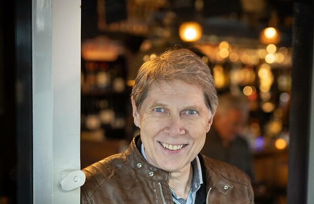 Presentator van Nederland op Film Wim Daniëls.