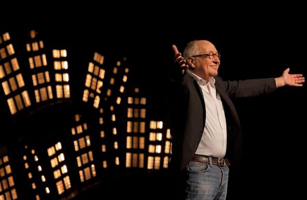 Youp van 't Hek tijdens De Laatste Ronde