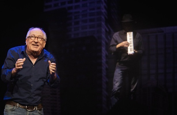 Youp van 't Hek in het theater