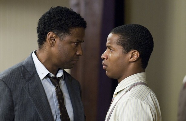 Denzel Washington als Mel Tolson en Nate Parker als Henry Lowe in The Great Debaters