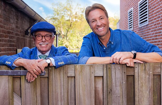 Mr. Frank Visser Doet Uitspraak