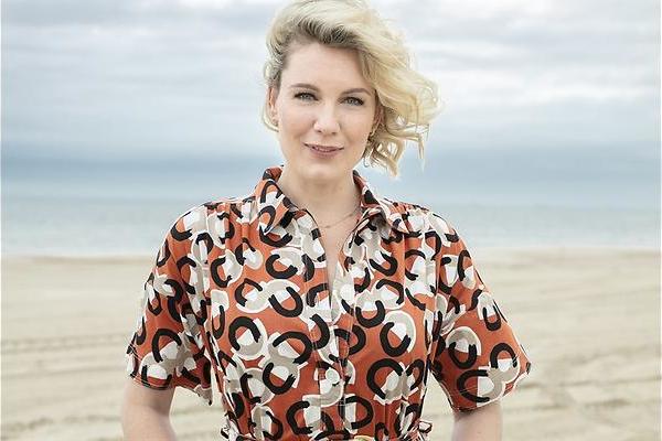 Marlijn wilde sculpturen slopen in Aan 't Zand