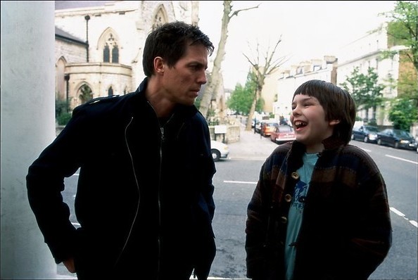 Hugh Grant als vaderfiguur