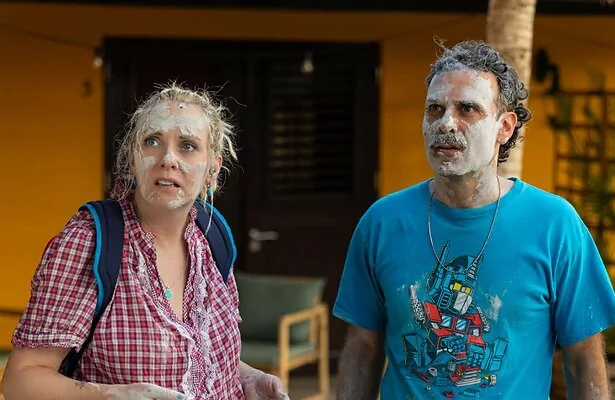 Jelka van Houten en Tibor Lukács voor Augurk aan Zee