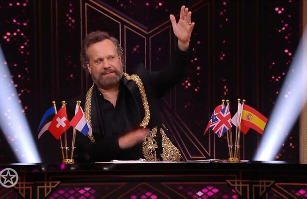 Carlo Boszhard in de Songfestival-special van Make Up Your Mind.