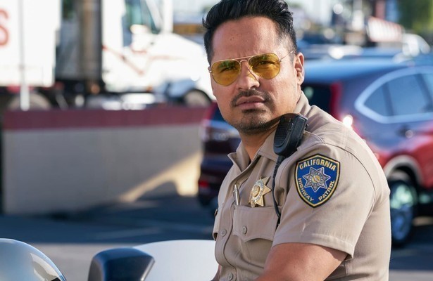 Michael Peña in CHiPs