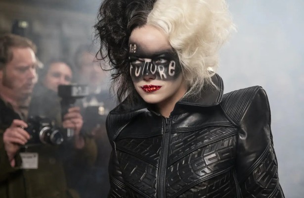 Emma Stone als Cruella in Cruella (2021)