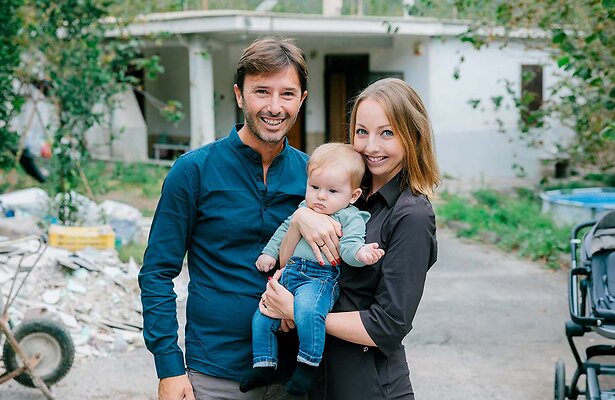 Debbie & Vincenzo (Daar Gaan Ze Weer)