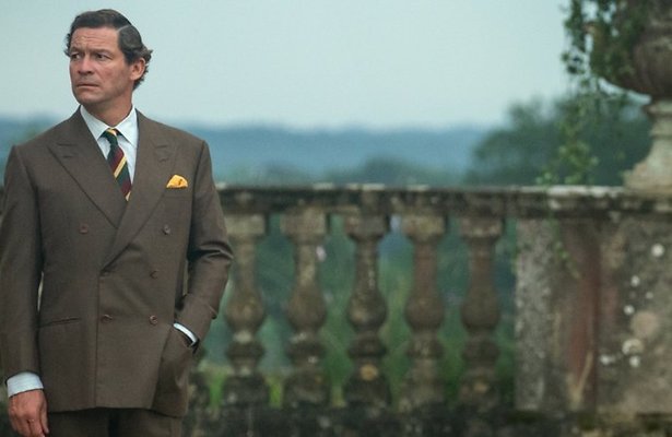 Dominic West als Charles